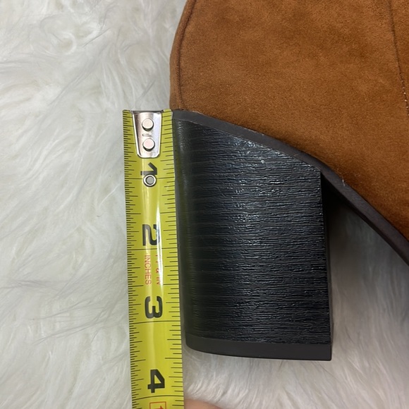 Apt 9 Women's heeled boots 7 1/2 - Picture 9 of 10
